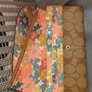 Coach wallet